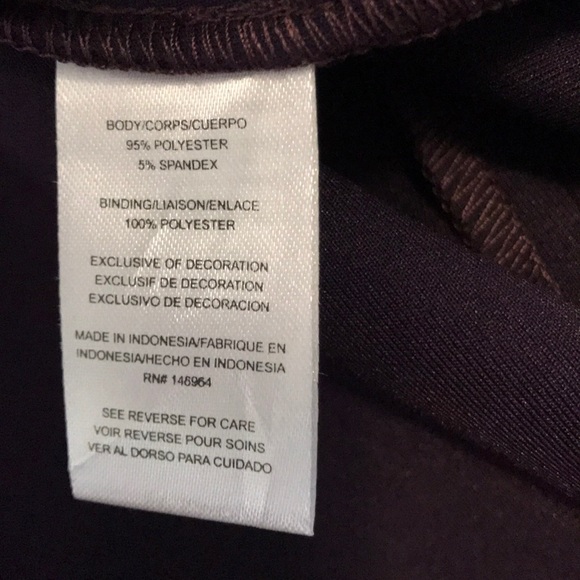 Donna Ricco -Elegant and class - Picture 9 of 10